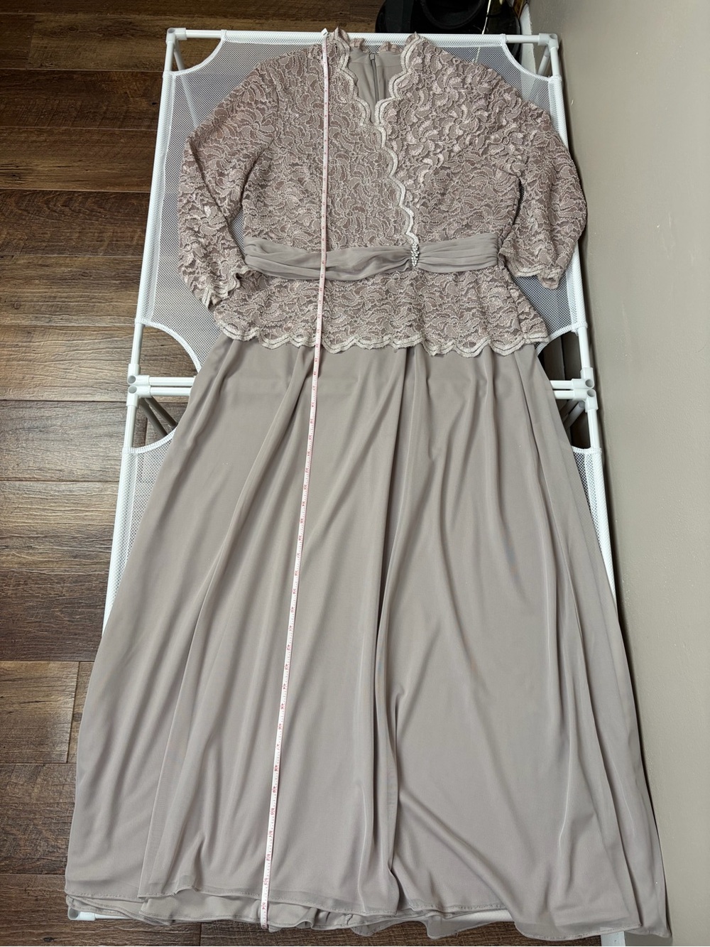 Onyx Nite Taupe Lace Gown Altered 5'3" Mother of Bride Groom MOG Formal 14 EUC - Picture 13 of 16
